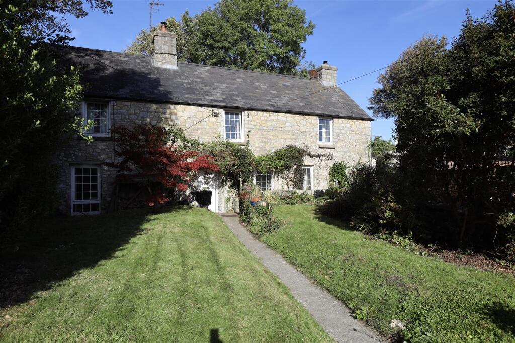 Main image of property: The Cottage, 4 Flanders Road, Llantwit Major, Vale of Glamorgan, CF61 1RL