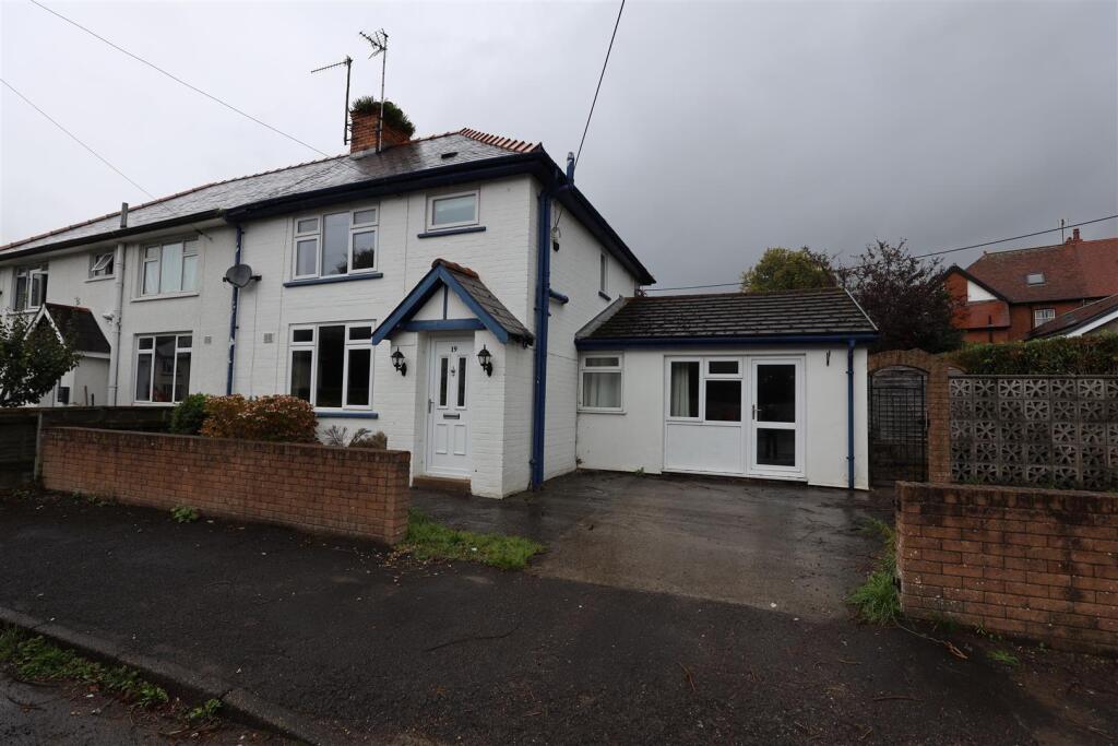 Main image of property: 19 Cantref Road, Abergavenny, Mons. NP7 7DL