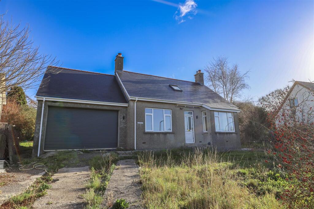 Main image of property: Hallowdene, St. Athan Road, Cowbridge, Vale of Glamorgan, CF71 7EQ