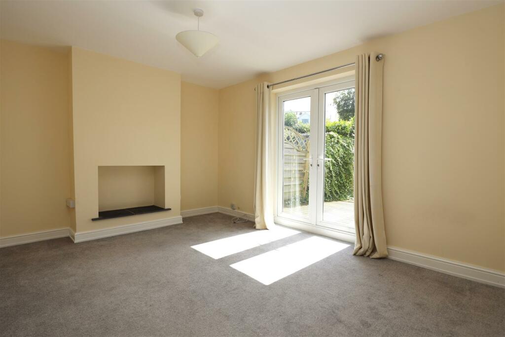 Additional property image - Borough Close, Cowbridge, Vale of Glamorgan, CF71 7BN