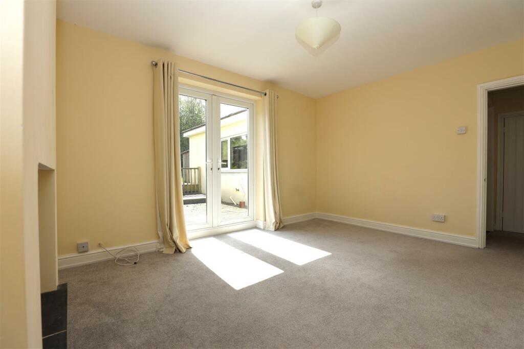Additional property image - Borough Close, Cowbridge, Vale of Glamorgan, CF71 7BN