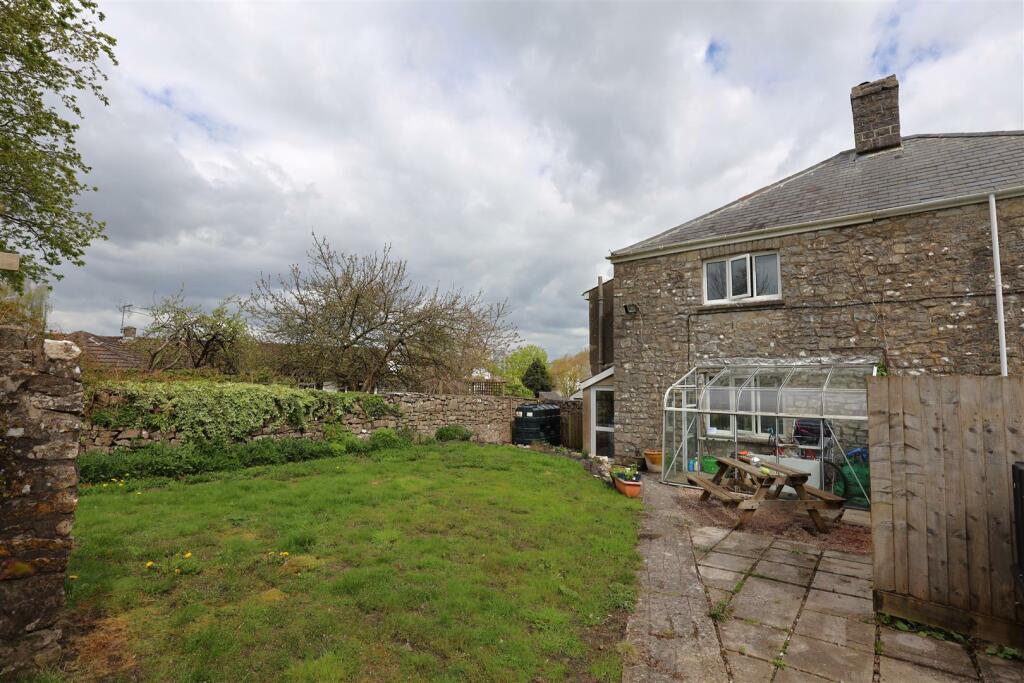 Additional property image - 1 Railway Cottages, Llandow, Nr Cowbridge, Vale Of Glamorgan, CF71 7NX