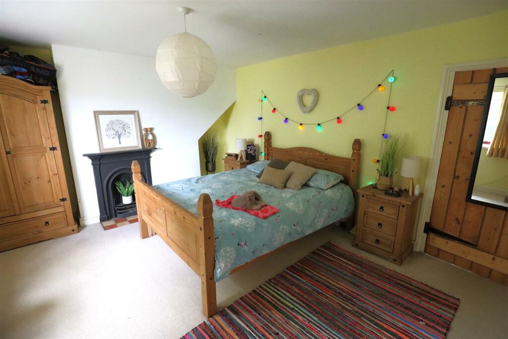 Additional property image - 1 Railway Cottages, Llandow, Nr Cowbridge, Vale Of Glamorgan, CF71 7NX