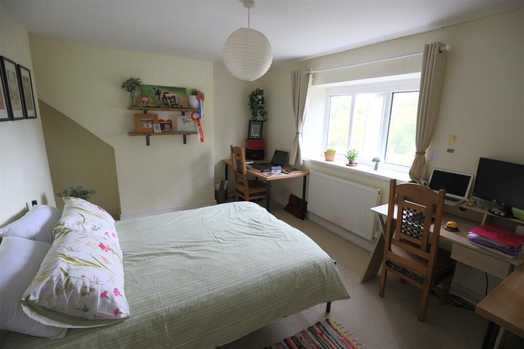 Additional property image - 1 Railway Cottages, Llandow, Nr Cowbridge, Vale Of Glamorgan, CF71 7NX