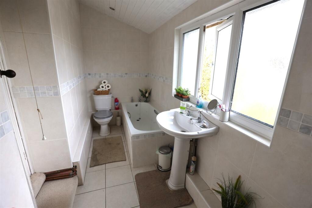 Additional property image - 1 Railway Cottages, Llandow, Nr Cowbridge, Vale Of Glamorgan, CF71 7NX