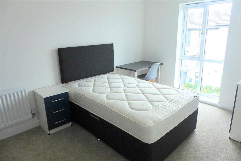 Additional property image - Clover Way, Stoke Gifford, Bristol