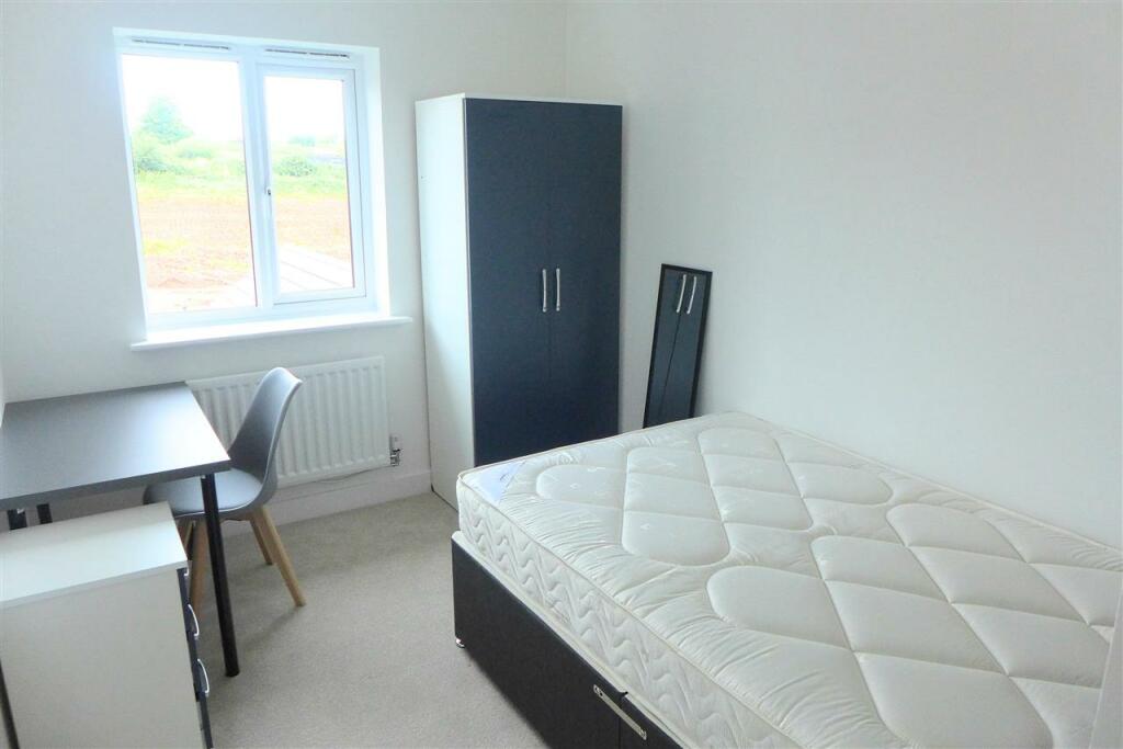 Additional property image - Clover Way, Stoke Gifford, Bristol