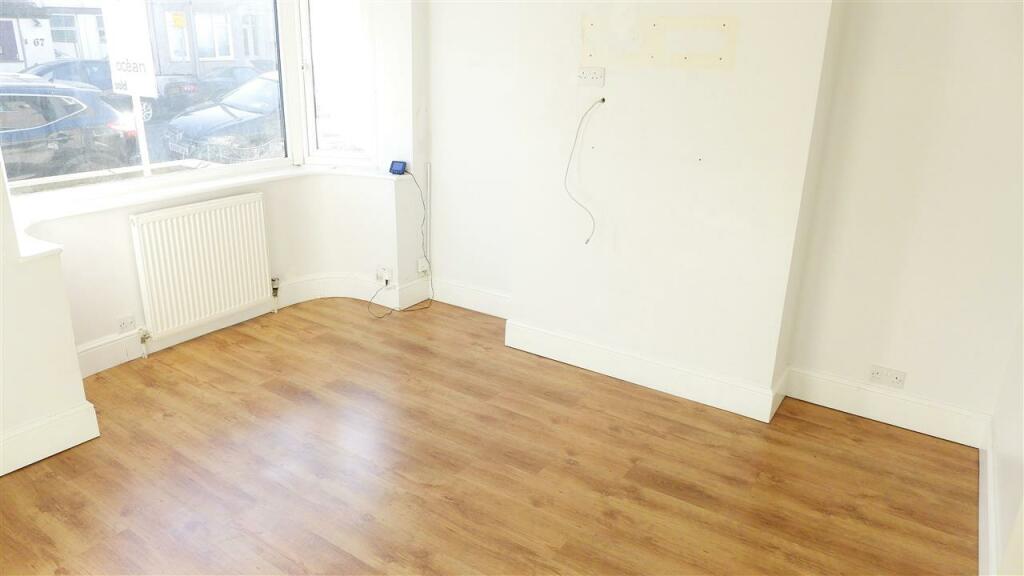 Additional property image - Cook Street, Avonmouth, Bristol