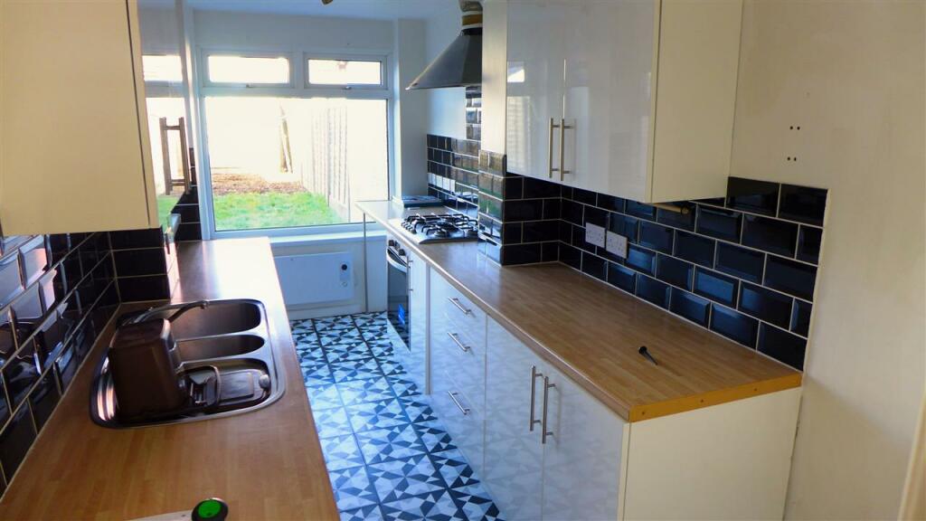 Additional property image - Cook Street, Avonmouth, Bristol