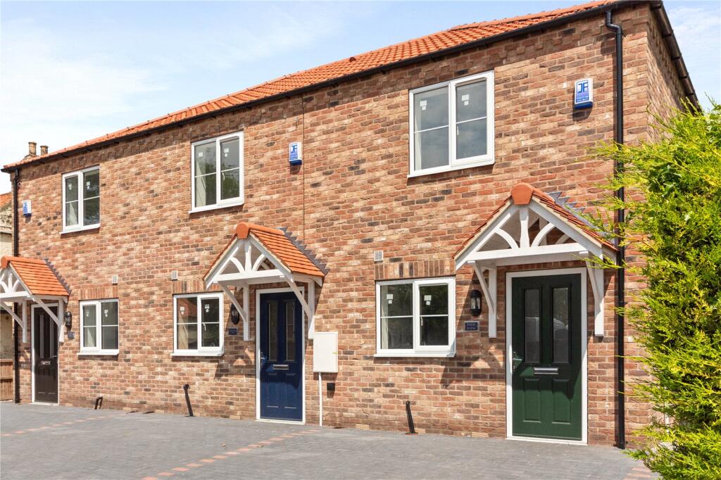 Main image of property: Shore Road, Garthorpe, DN17