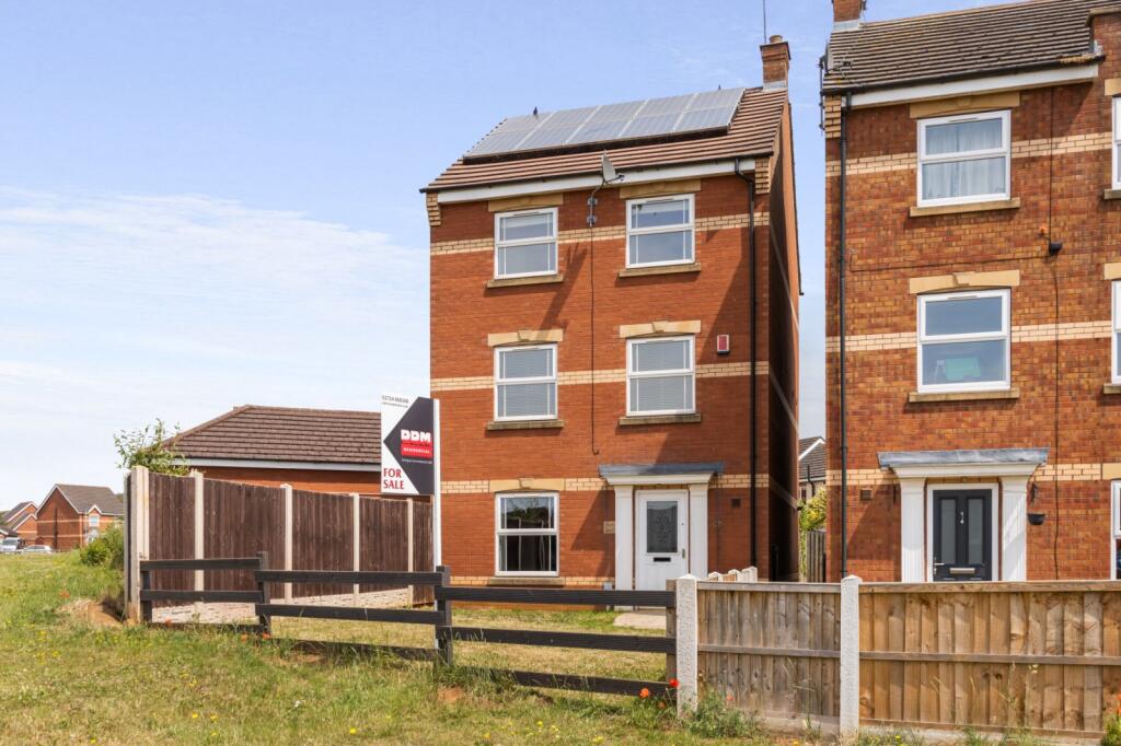 Main image of property: Laurel Way, Scunthorpe, North Lincolnshire, DN16