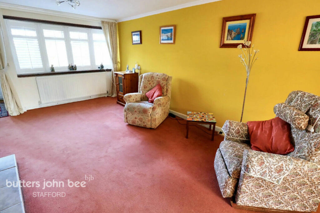 2 bedroom detached bungalow for sale in Elford Close, Stafford, ST16