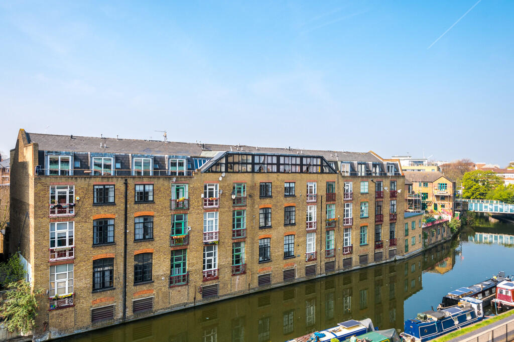 Main image of property: Wharf Place, E2