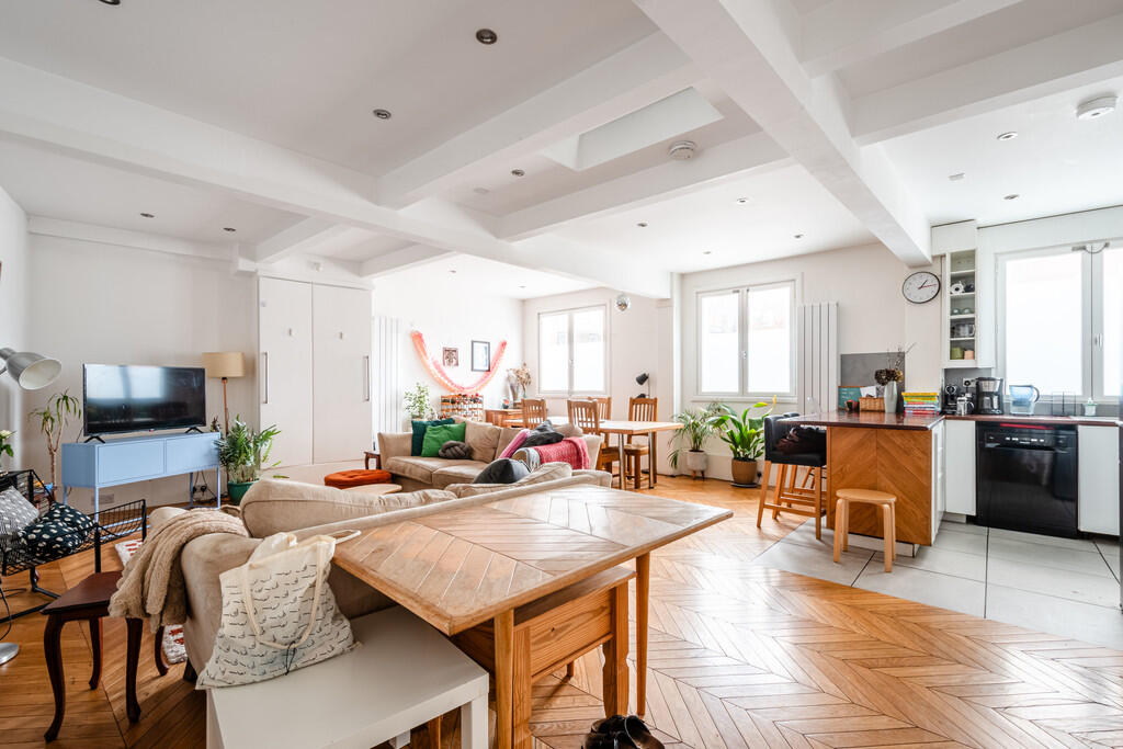 Main image of property: Lansdowne Drive, E8