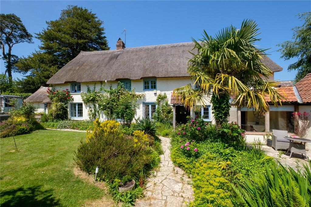 4 bedroom cottage for sale in Dalwood, Axminster, Devon, EX13