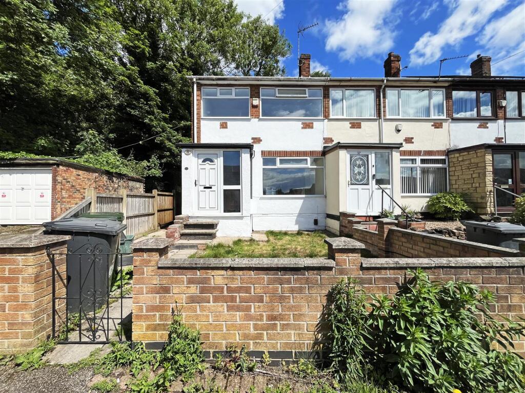 Main image of property: Maycroft Gardens, Carlton, Nottingham