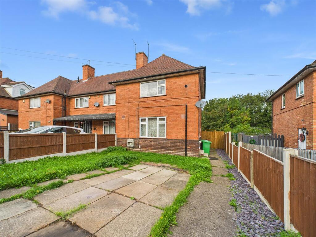 Main image of property: Amesbury Circus, Nottingham