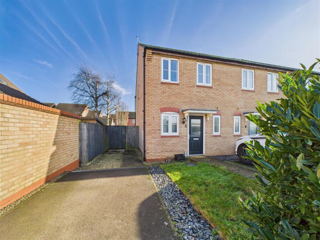 Main image of property: Chipmunk Way, Newton, Nottingham