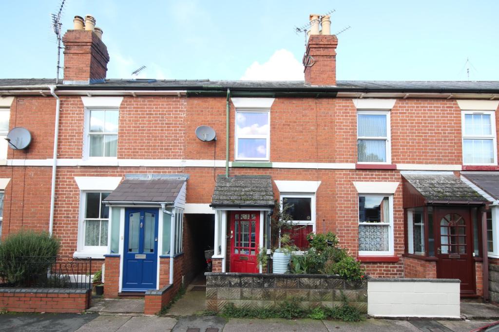 2 bedroom terraced house for sale in Park Street, Hereford, HR1