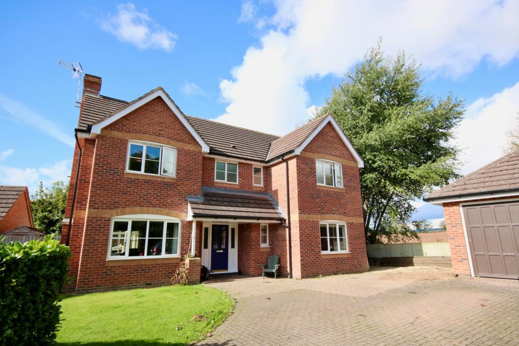 5 bedroom detached house for sale in St Marys Lane, Burghill, Hereford, HR4