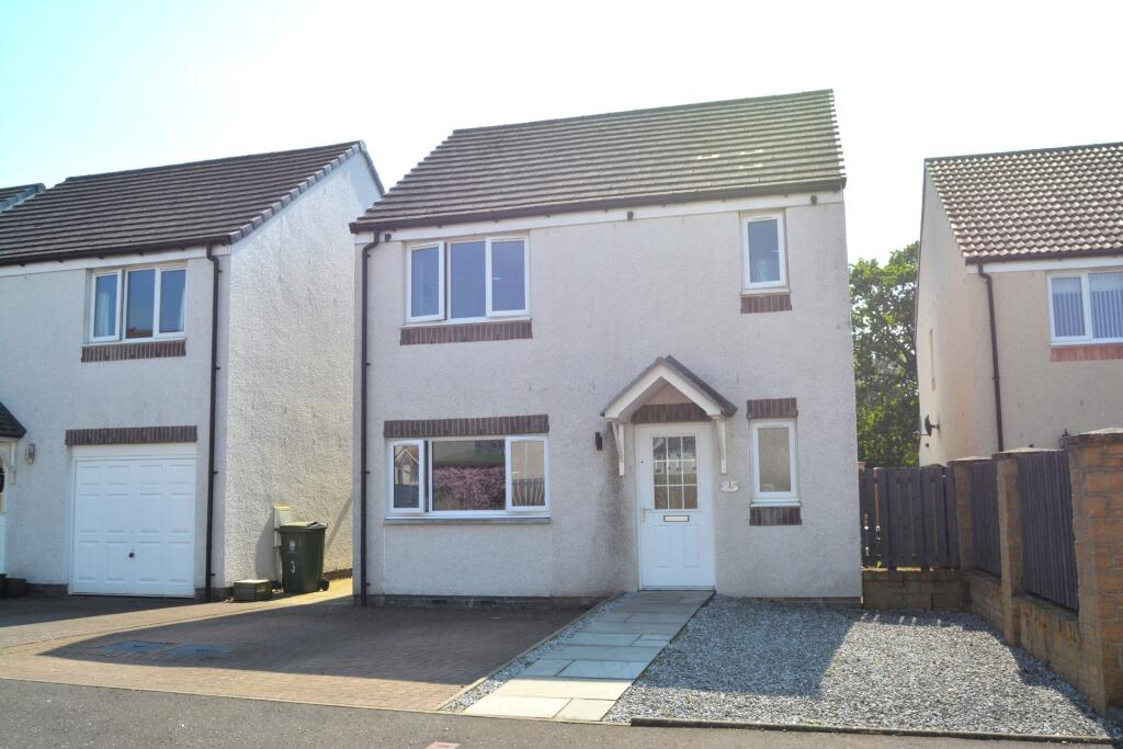 3 bedroom detached house for sale in Hedgerow Drive, Larbert