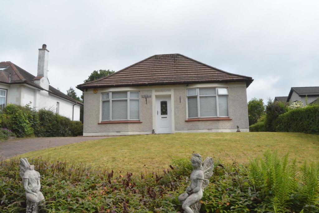 3 bedroom detached bungalow