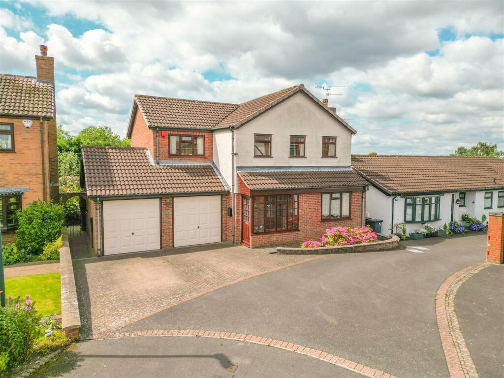 Main image of property: Hawk Close, Thorhnill