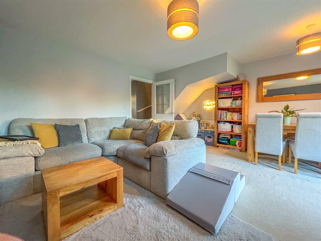 Additional property image - Cygnet Avenue, Nuneaton