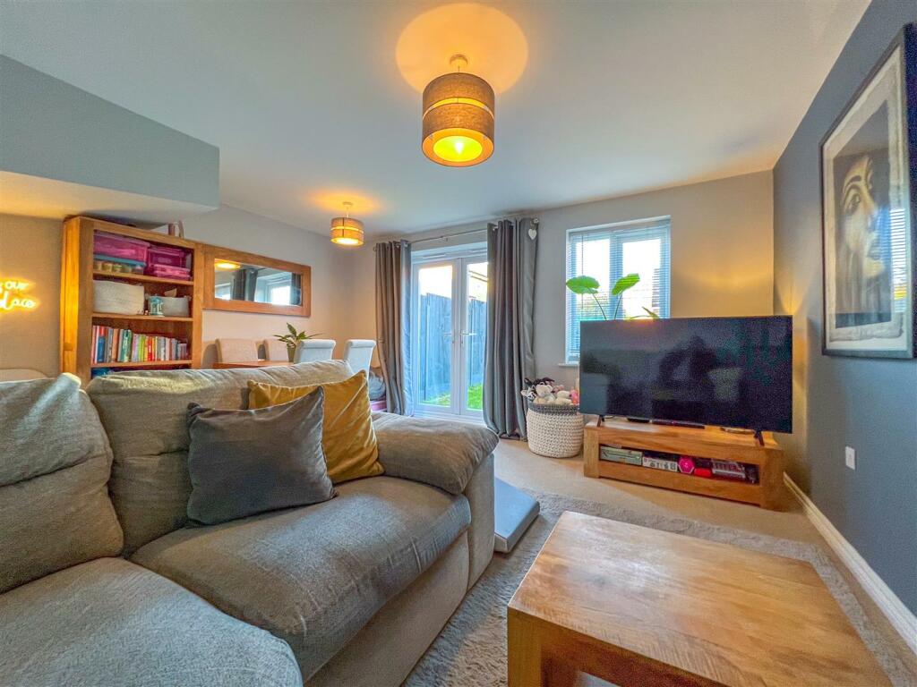 Additional property image - Cygnet Avenue, Nuneaton