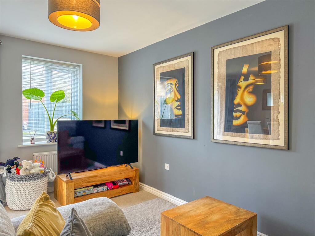 Additional property image - Cygnet Avenue, Nuneaton