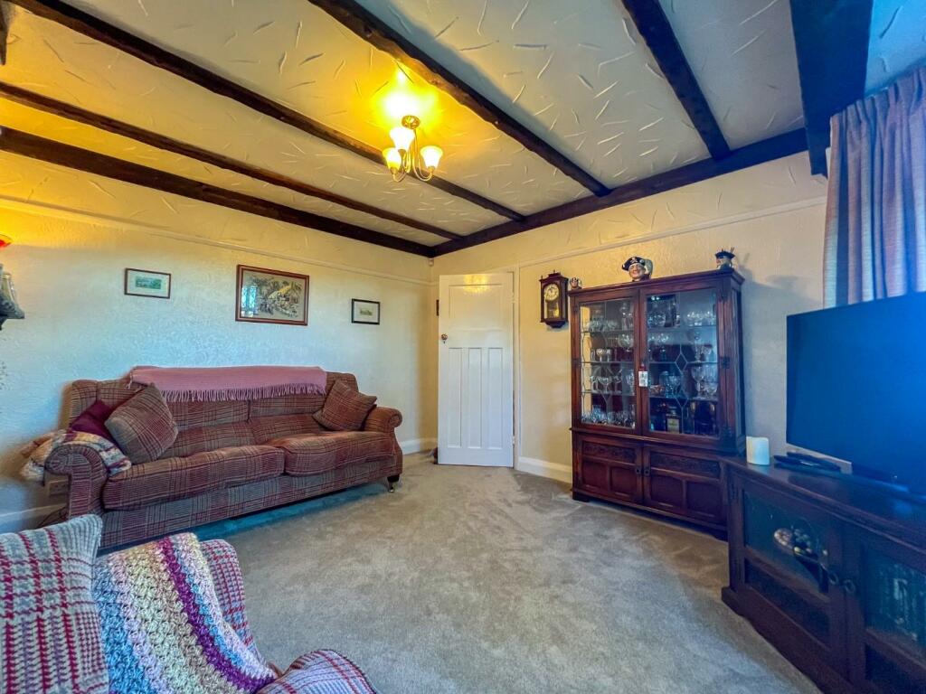 Additional property image - Higham Lane, Nuneaton