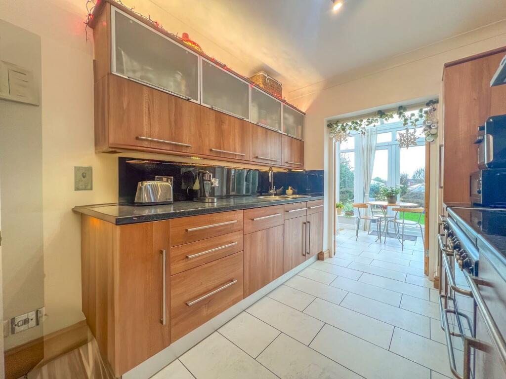 Additional property image - Briars Close, Nuneaton