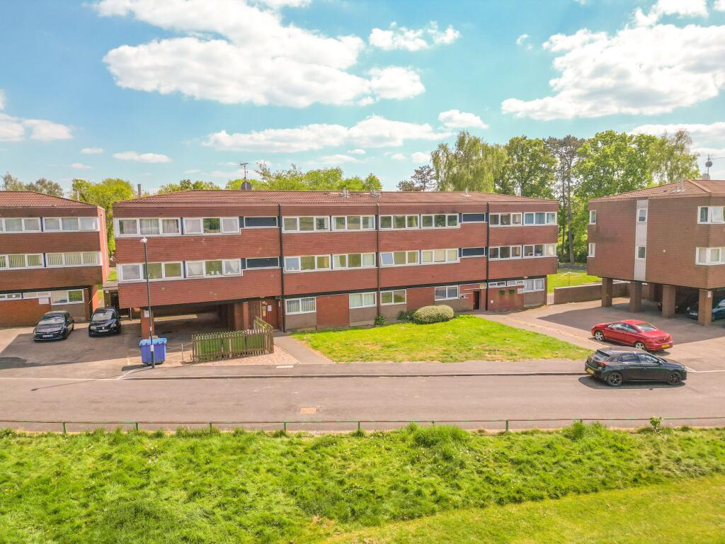 Main image of property: Cleaver Gardens, Nuneaton, CV10