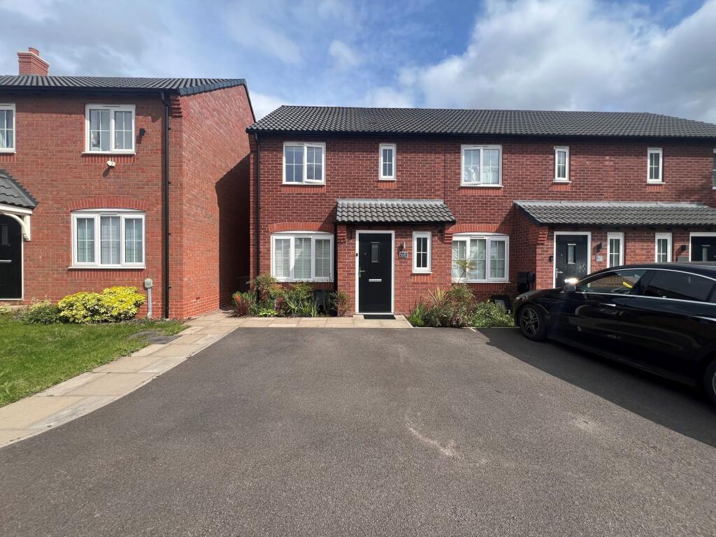 Main image of property: Romulus Way, Nuneaton, CV11