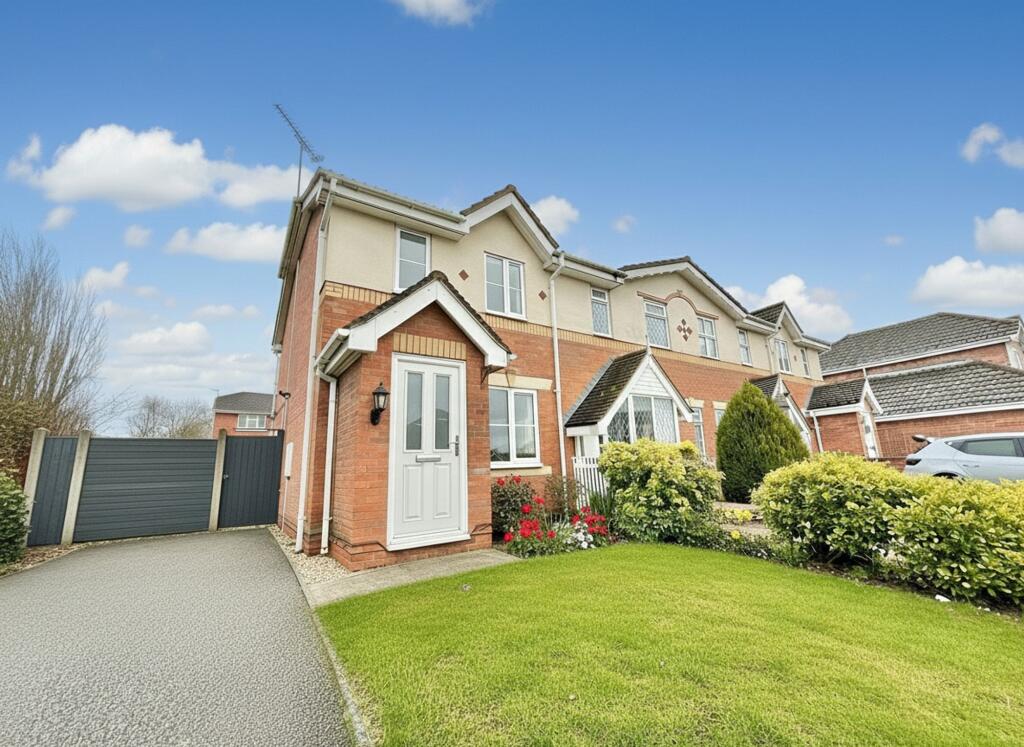 Main image of property: Snowshill Close, Nuneaton, CV11