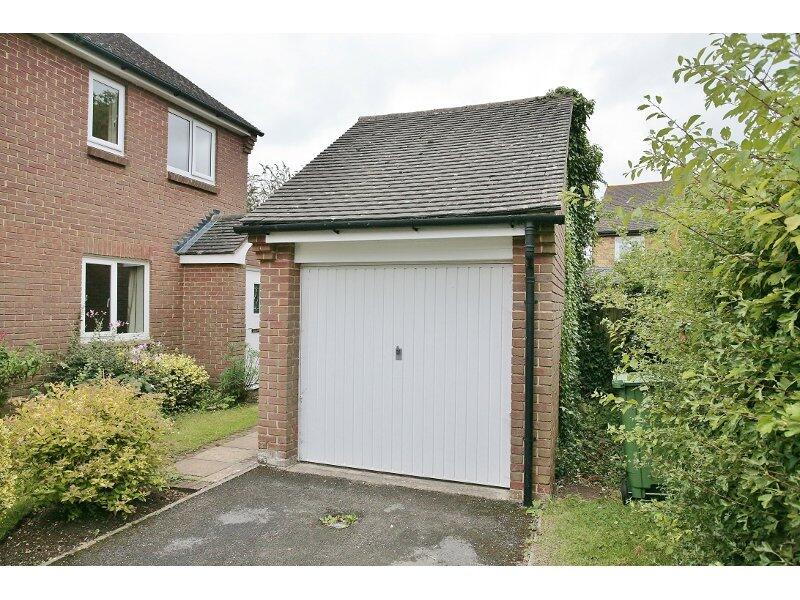 Main image of property: The Glebe, Cumnor, Oxford, Oxford, OX2