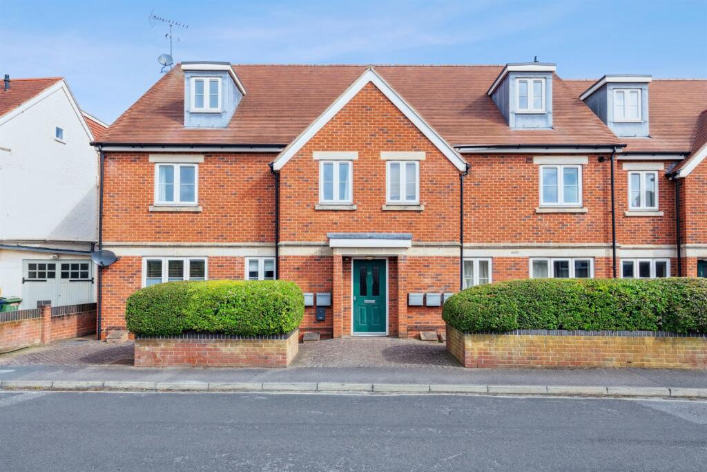Main image of property: Bateman Street, Headington, Oxford, OX3