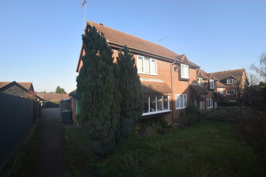Main image of property: Wadnall Way, Knebworth