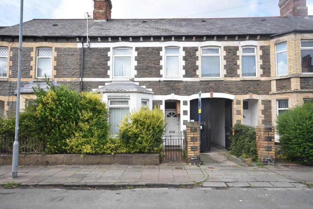 Main image of property: First Floor Flat, 27 Glamorgan Street, Cardiff, CF5 1Q
