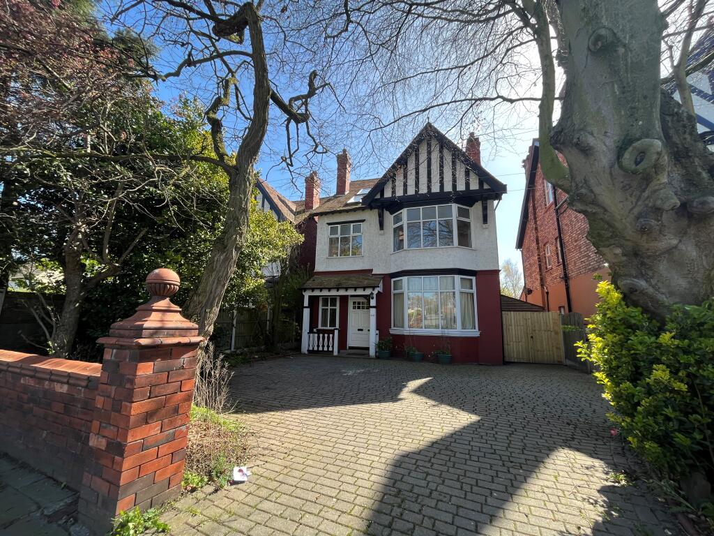 Main image of property: Moor Lane, Crosby, L23 2UF