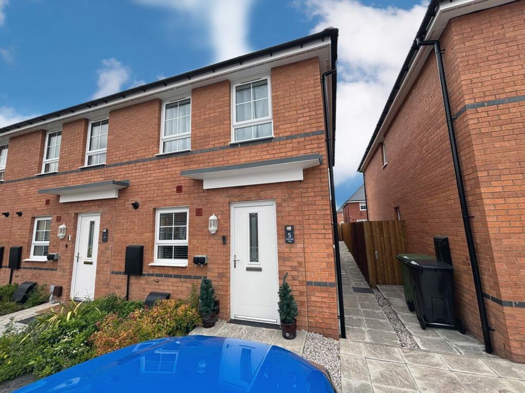 Main image of property: Great Gate Close, Thornton , L23 1AH