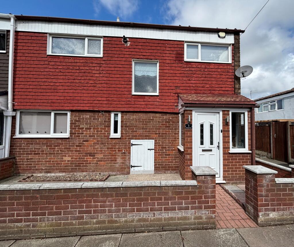 Main image of property: 1 Tarbrock Court, Netherton, L30 0QA