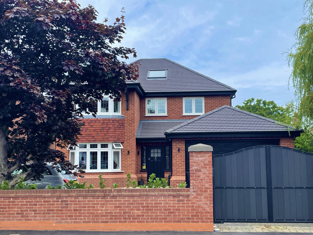 Main image of property: Hall Road East, Blundellsands