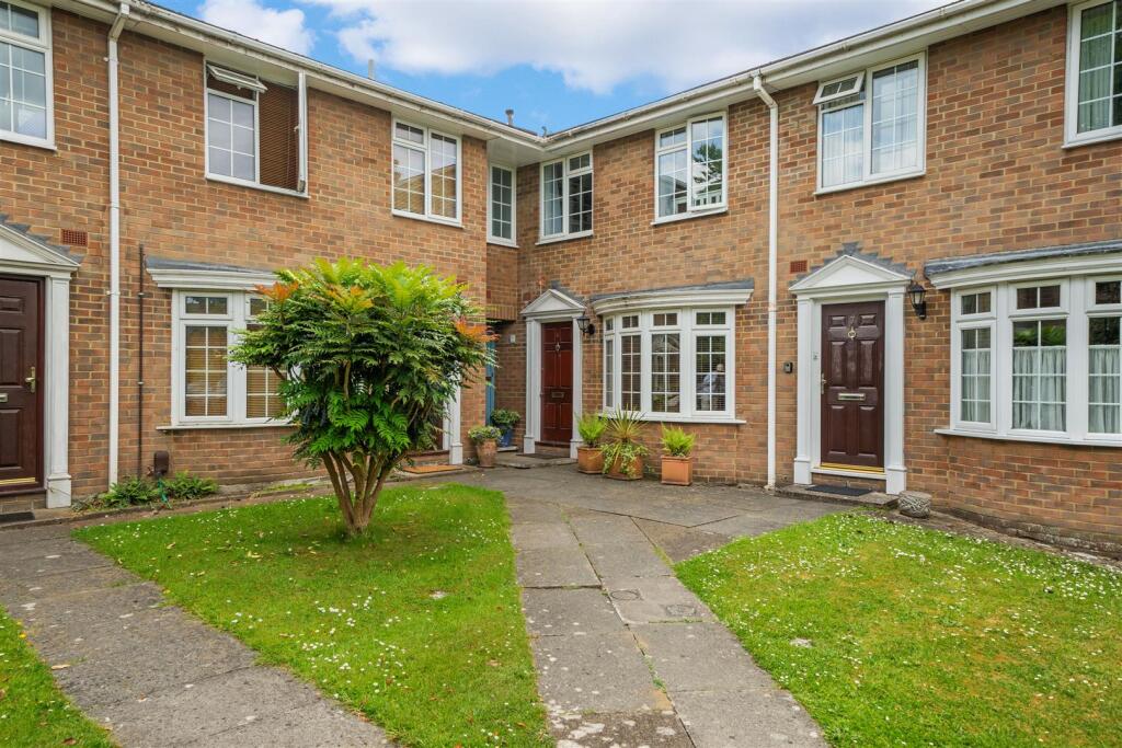 Main image of property: Danesrood, Lower Edgeborough Road, Guildford
