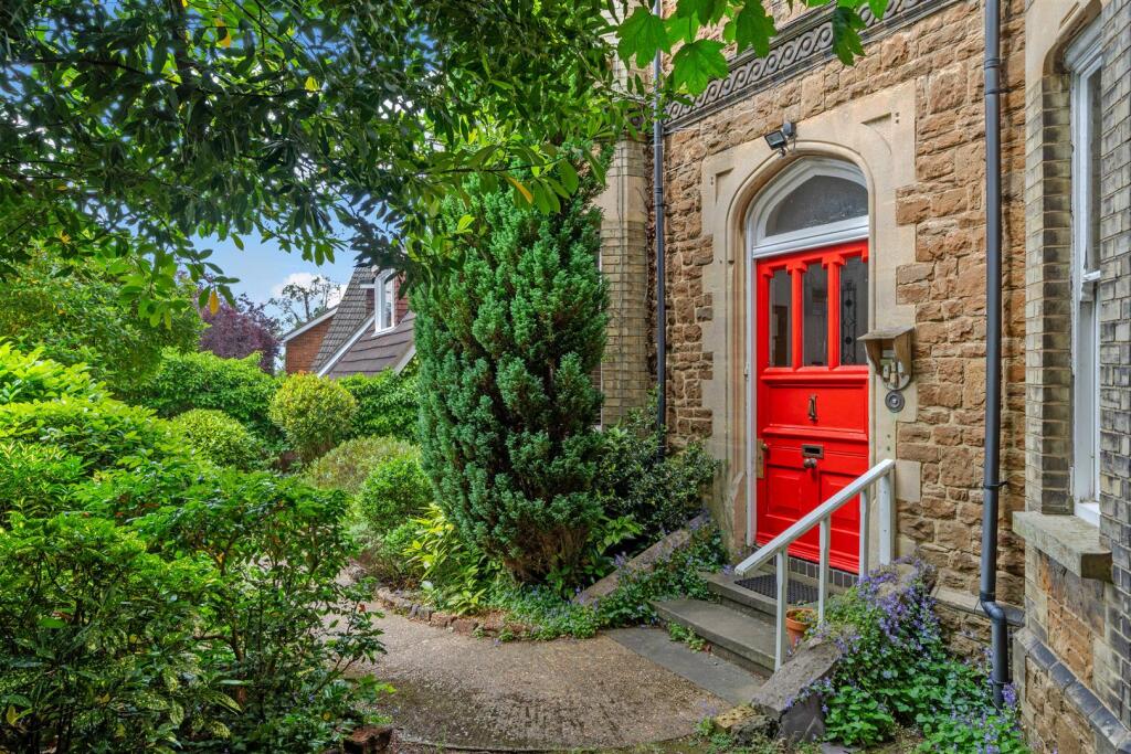 Main image of property: 7 Sydney Road, Guildford