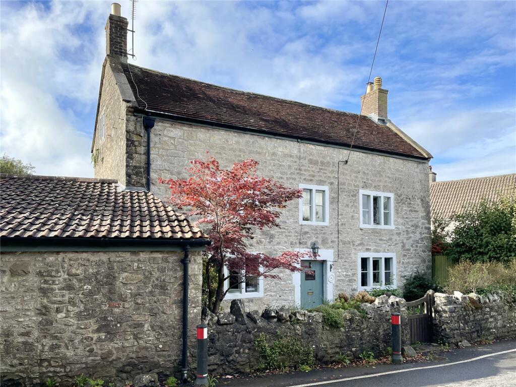 3 bedroom detached house for sale in Stoke St Michael Grade II Listed