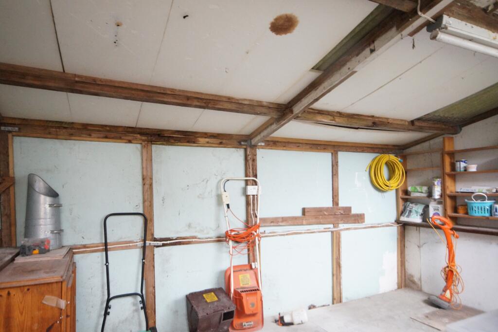 Additional property image - Glastonbury, Somerset