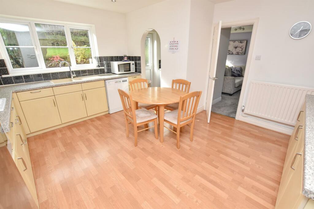 Additional property image - Ormesby Grove, Raby Mere