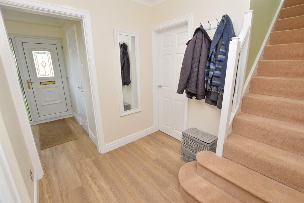 Additional property image - Ormesby Grove, Raby Mere