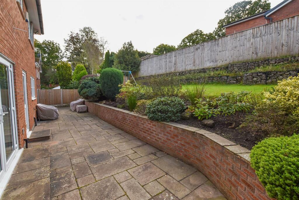 Additional property image - Ormesby Grove, Raby Mere